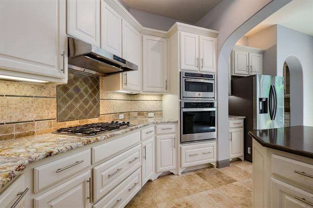 2254 Magic Mantle Dr
