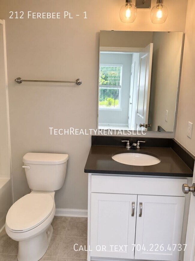 Photo - 212 Ferebee Pl