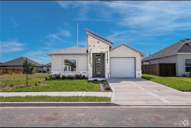 Building Photo - 5928 N Rayo del Sol St Rental