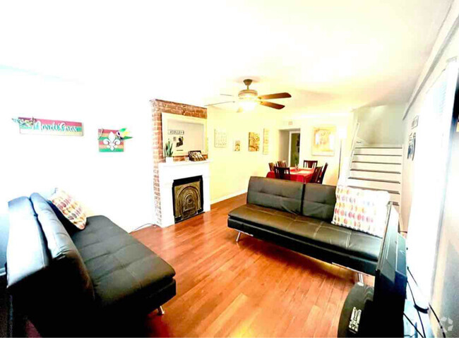 Building Photo - 1245 Kerlerec St Rental