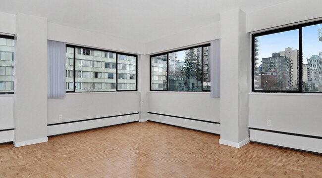 Photo - Pacific Beach Apartments Unité 00502