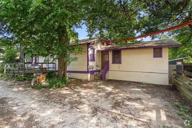 Building Photo - 3404 Grooms St Rental