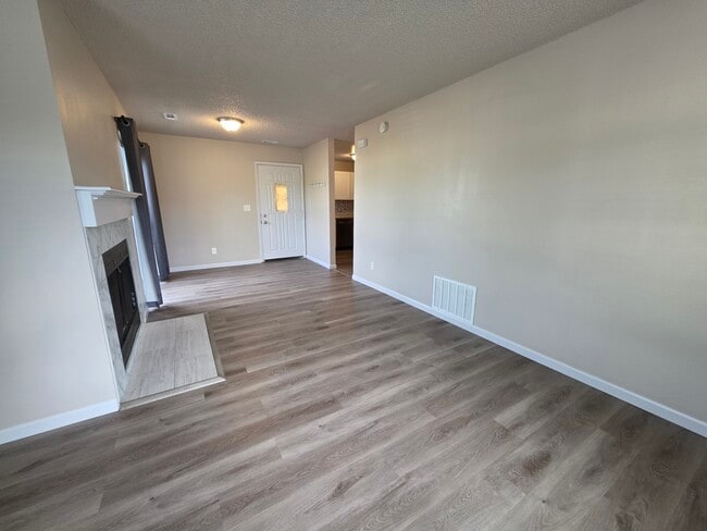 Photo - 971 Tampico Ct