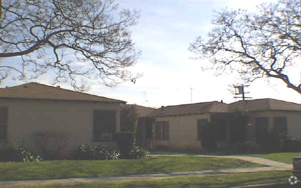 Photo - 3101-3105 1/2 Via San Delarro Apartments