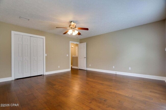 Photo - 4026 Oak Forest Dr