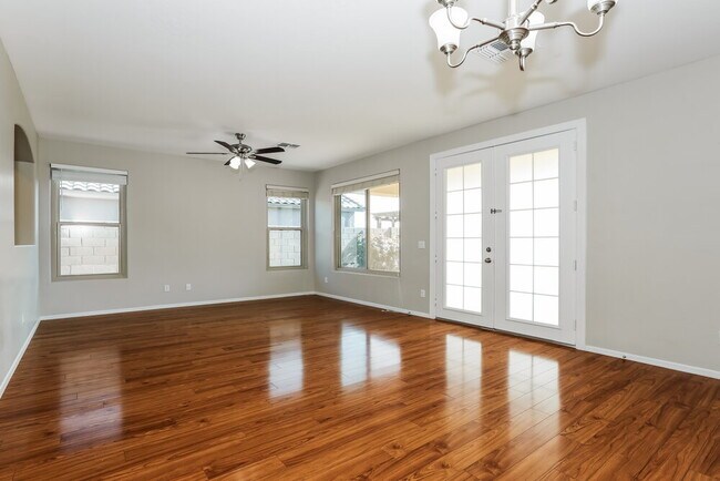 Photo - 3355 E Hampton Ln