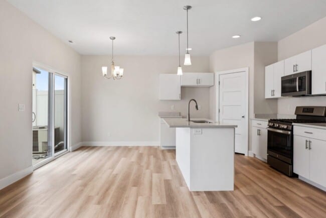 Photo - 4092 S 545 E