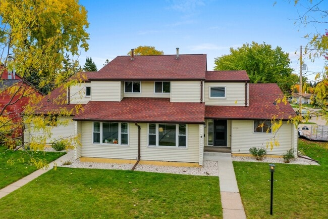 Photo - 2720 N McDonald St