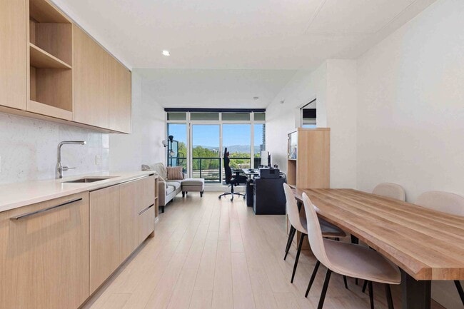 Photo - 1308-4720 Lougheed Highway Unit 1308