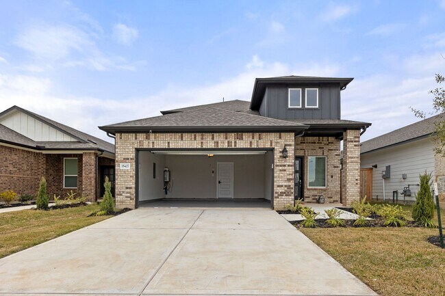 Photo - 15427 Dapple Blf Ln