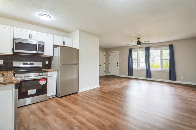 Photo - 628 Mclamb Dr