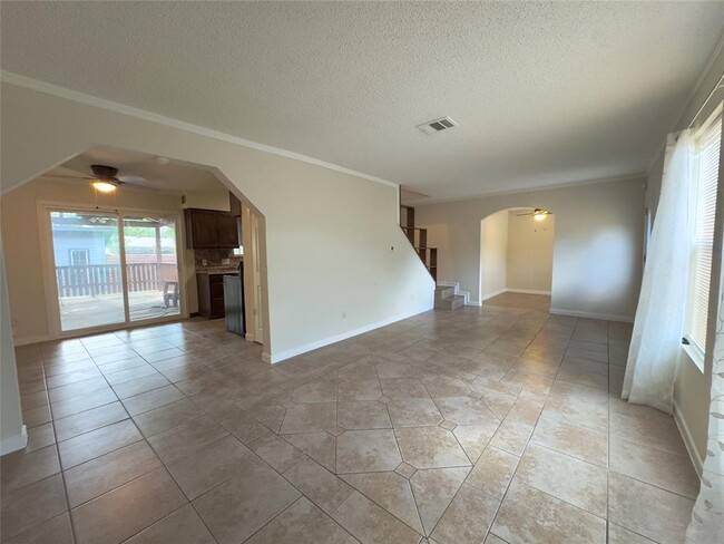 Photo - 4503 E Stassney Ln