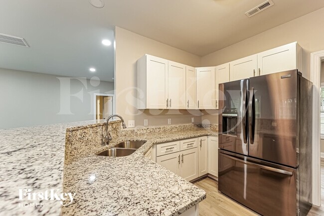 Photo - 2121 Ledford Rd