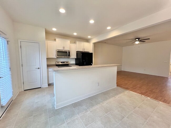 Photo - Excellent 3BD, 3BA Raleigh Townhome in an HOA Community