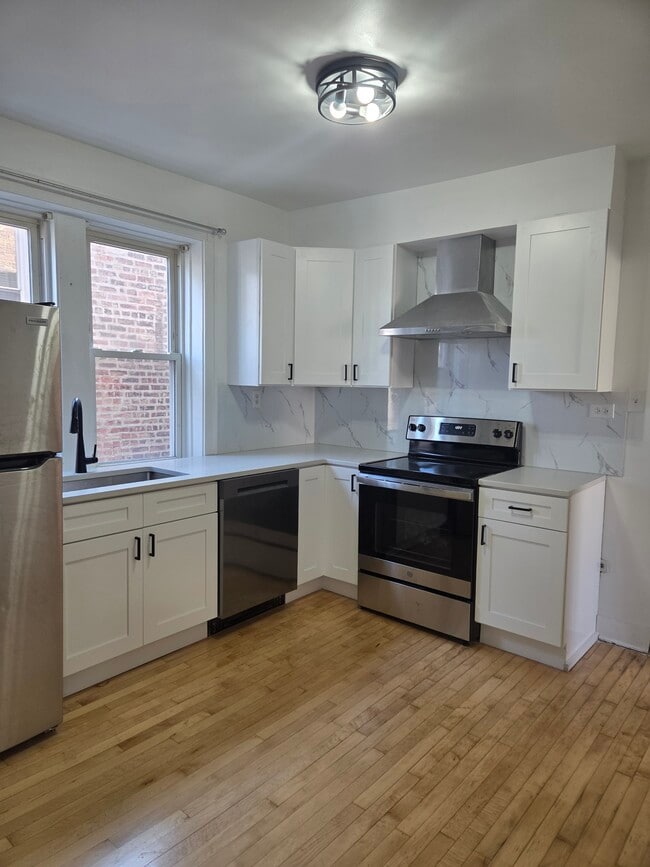 Photo - 6433 N Hamilton Ave Unit 3