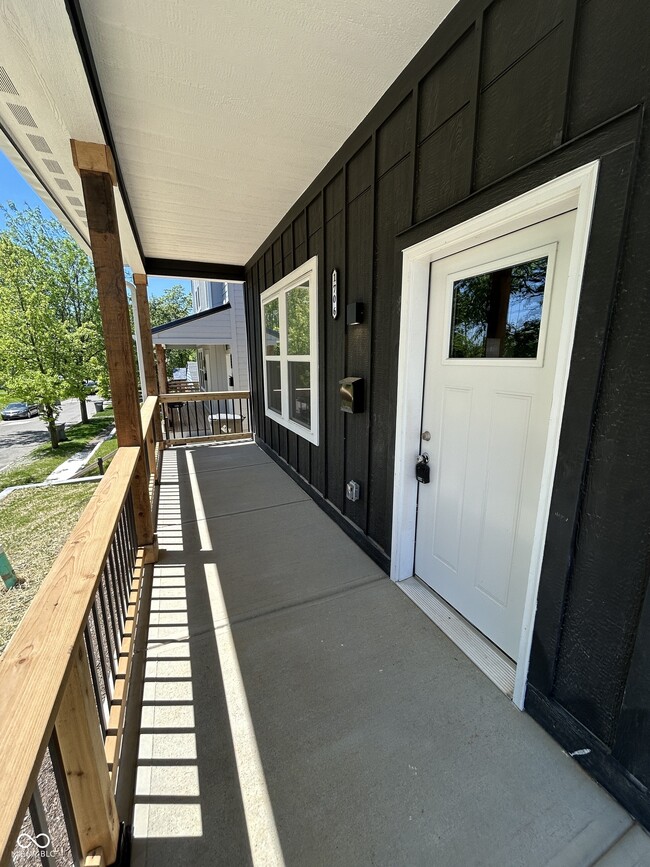 Photo - 1706 Ingram St
