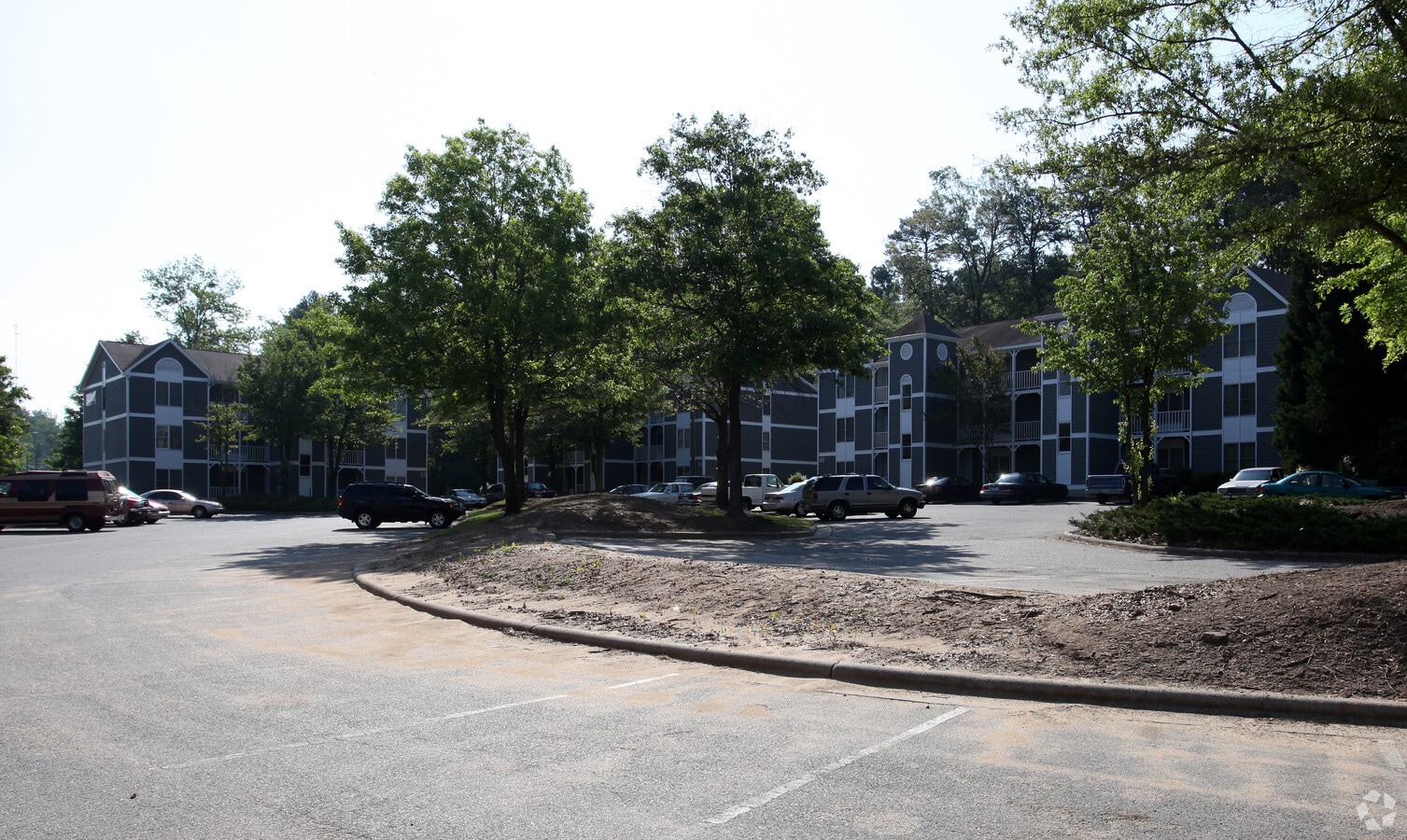 Camden Pointe Apartments - Camden Pointe Apartments