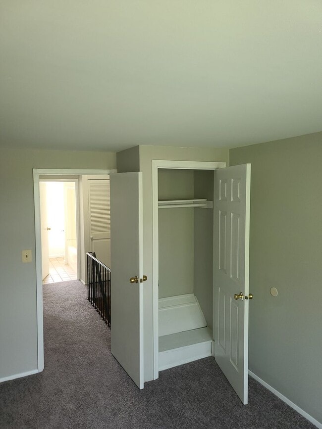 Photo - 303 Wisewell Ct
