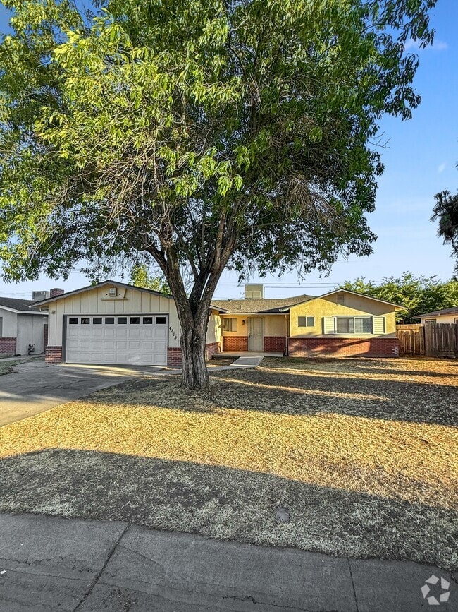 Building Photo - 4215 W Monte Vista Ave Rental