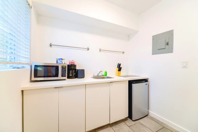 Photo - 515 NE 82nd St Unit FL1-ID1022249P