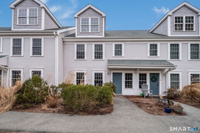 Photo - 77 Lyme St