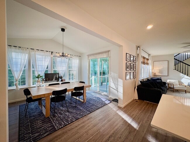 Photo - 154 Boxelder Dr