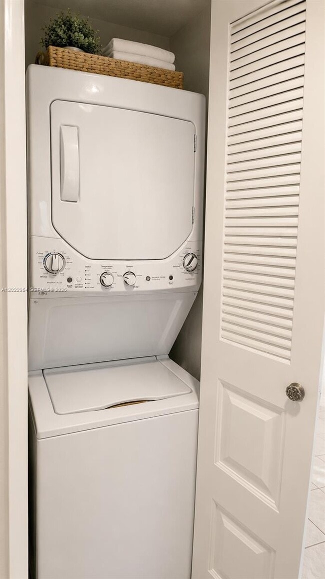 Photo - 12750 SW 4th Ct Unit 114J