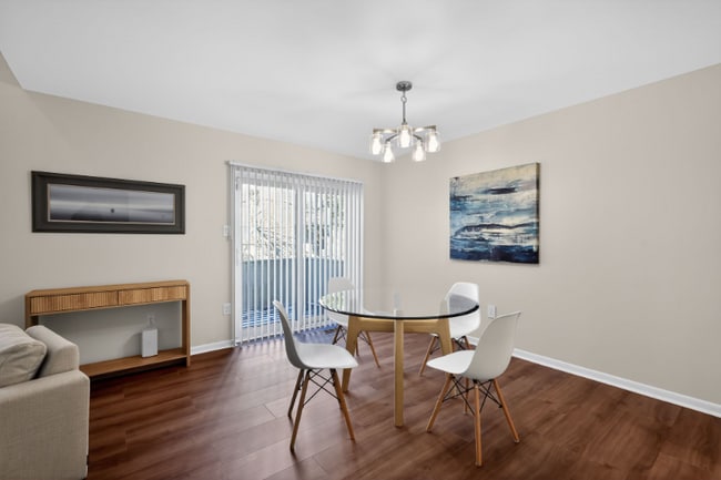 Photo - 5619 Vantage Point Rd