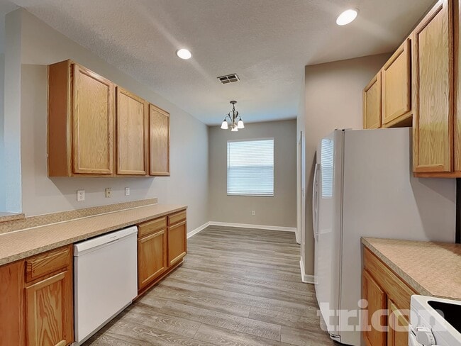 Photo - 221 Fern Gulley Dr