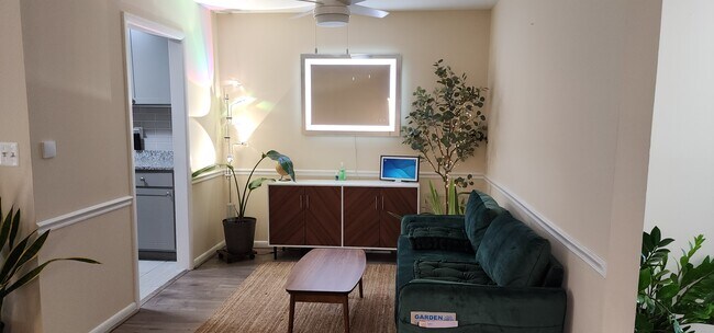 Photo - 127 Talbott St Unit 127