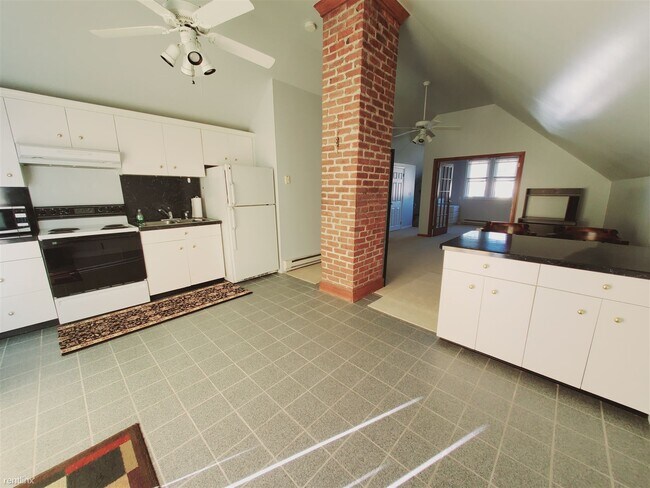 Photo - Studio, 1 bath Condo - 94 Colonial Rd Unit 3 Unidad 3