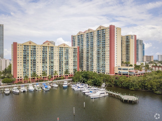 Marina - Intracoastal Yacht Club