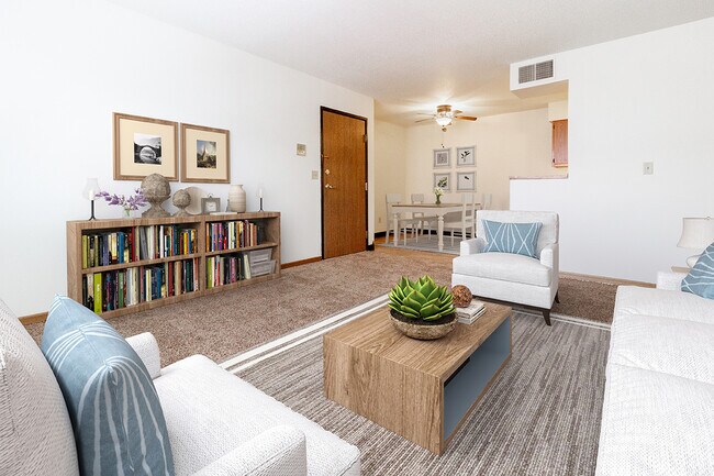 Spacious Living Area at the Edgewood Apartments in Cedar Rapids