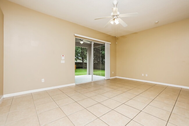 Photo - 4322 Rock Hill Loop