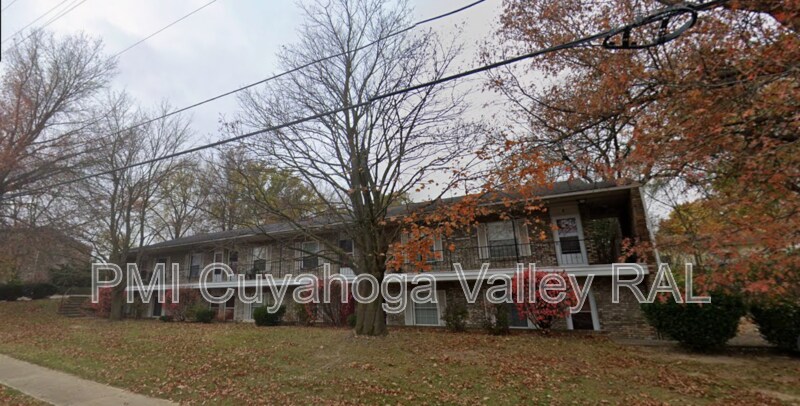 Photo - 1566 Coventry St Unit #4