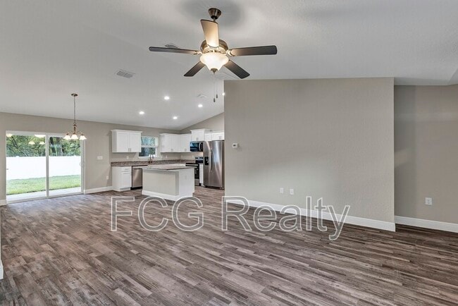 Photo - 4 Locust Drive Trail