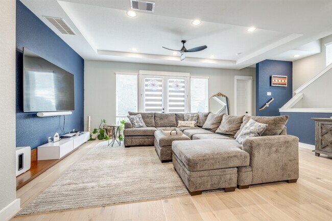 Photo - 4804 Gano St