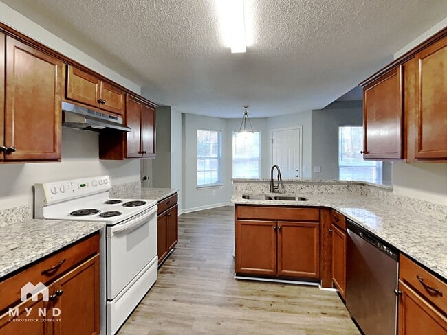 Photo - 75 Windward Dr