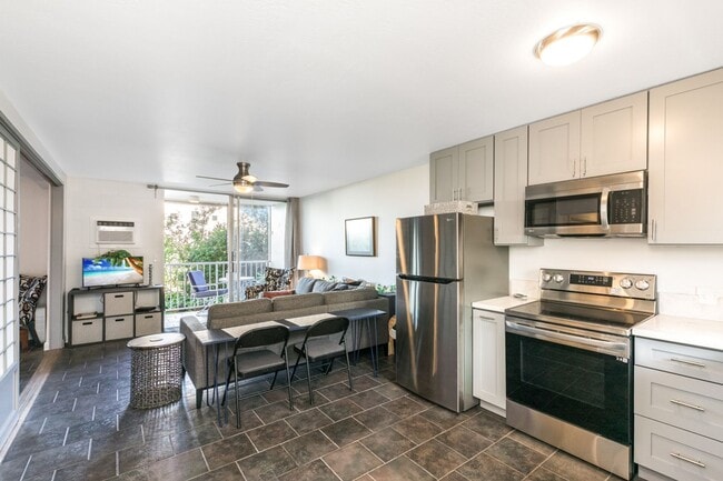 Photo - Furnished 1 Bedroom Condo in Kona Town