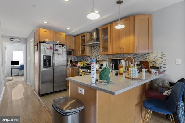 Photo - 530 E Girard Ave Unit 2