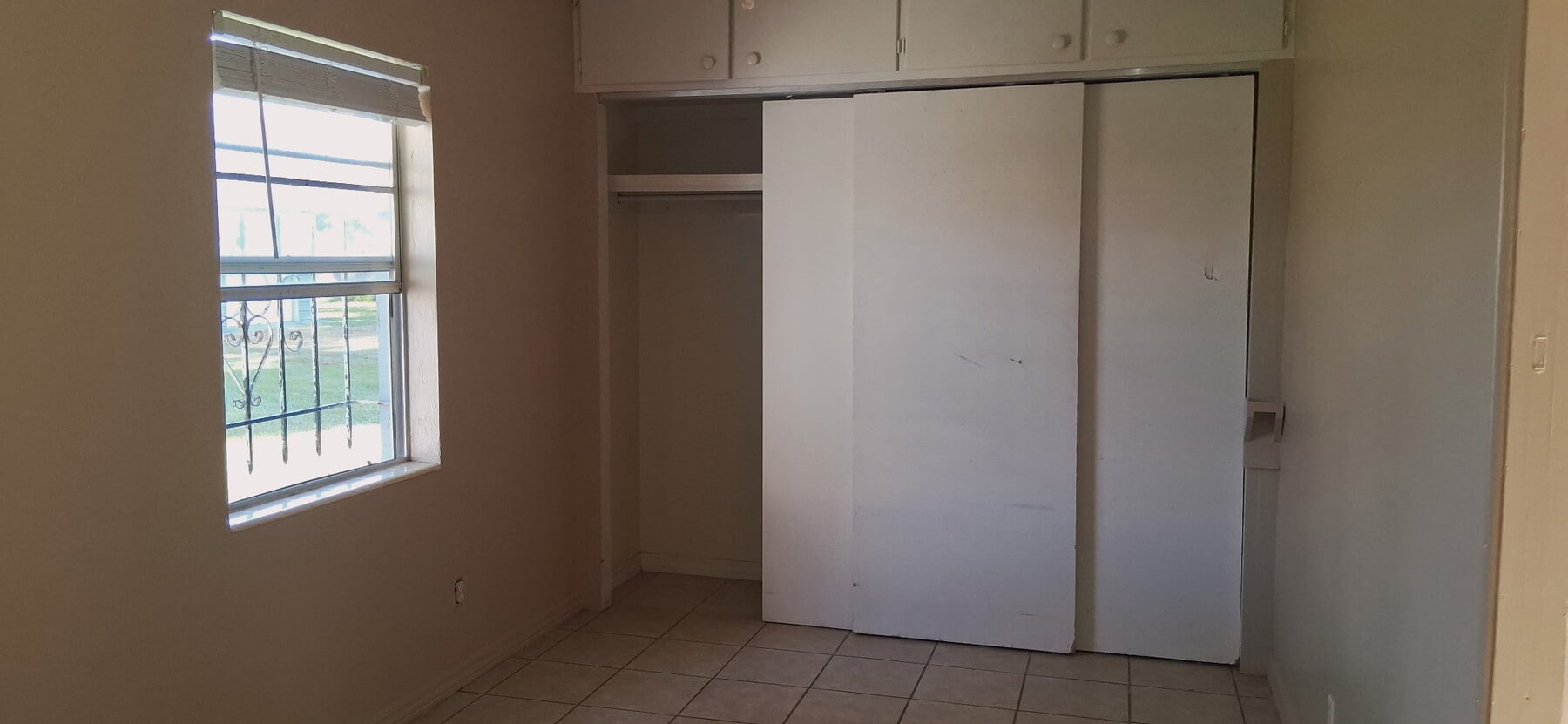 Photo - 1845 Orangewood Ave SW