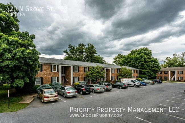 Building Photo - 420 N Grove St Unit 23