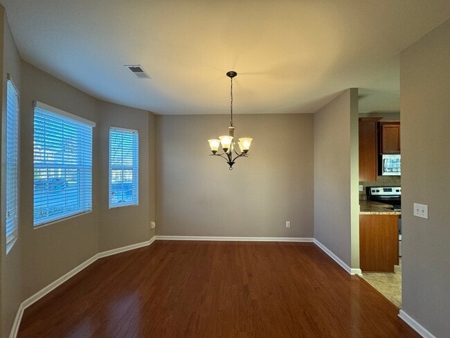 Photo - 4617 Meadowside Terrace