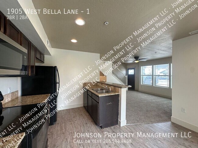 Photo - 1905 W Bella Ln Unit 1