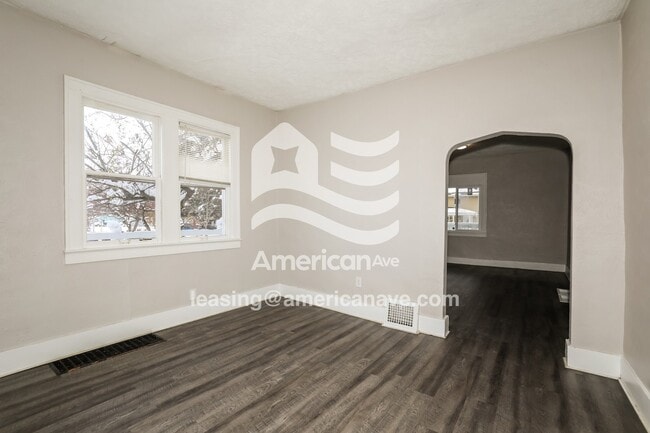 Photo - 2205 S William St