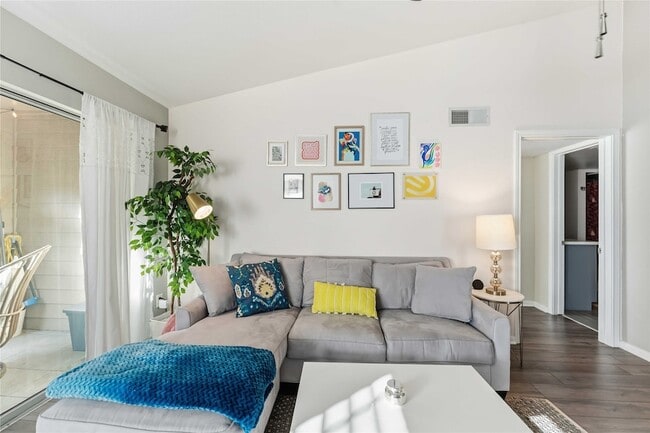 Photo - 3231 Allen Pkwy Unit 3301