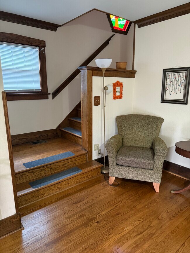 Photo - 924 N Rebecca Pl