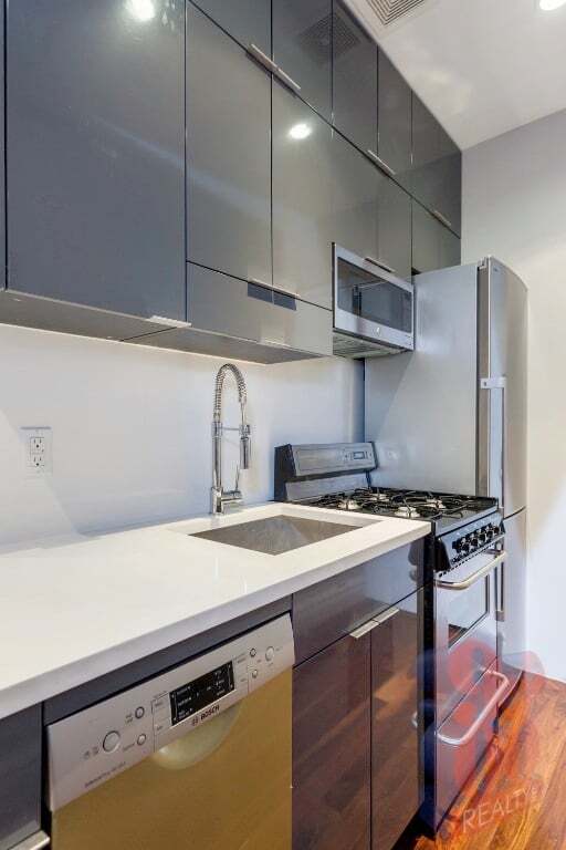 Photo - 1590 Lexington Ave Unit 15