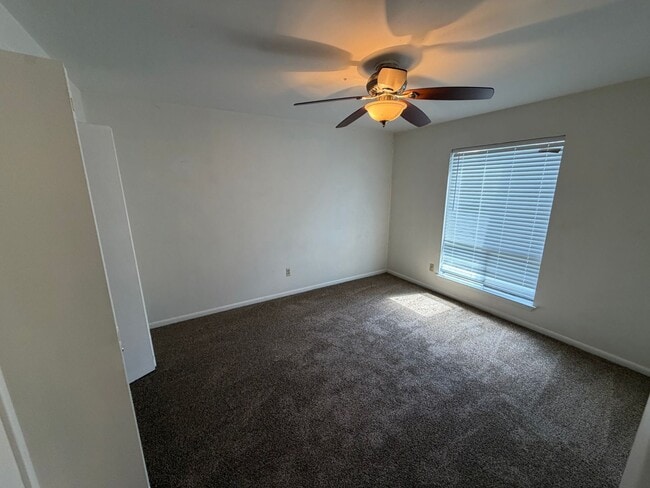 Photo - 101 Pine Forest Dr