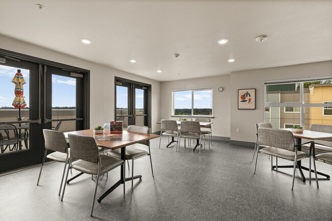 Salón Sky - Destinations Lynnwood 61+ Active Adult Apartment Homes